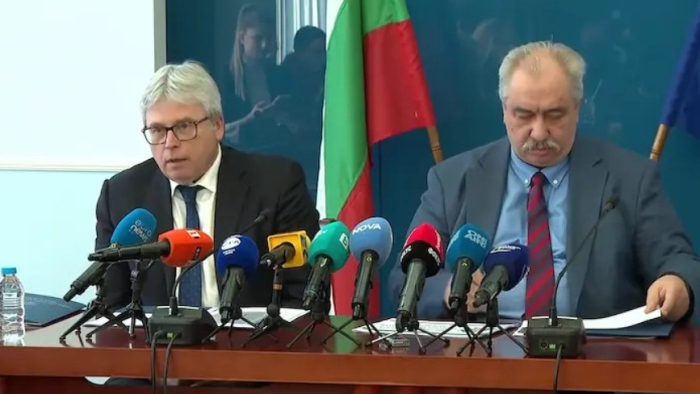 Владимир Афенлиев: Болници са купували едно и също лекарство със 100 000 лева разлика в цената