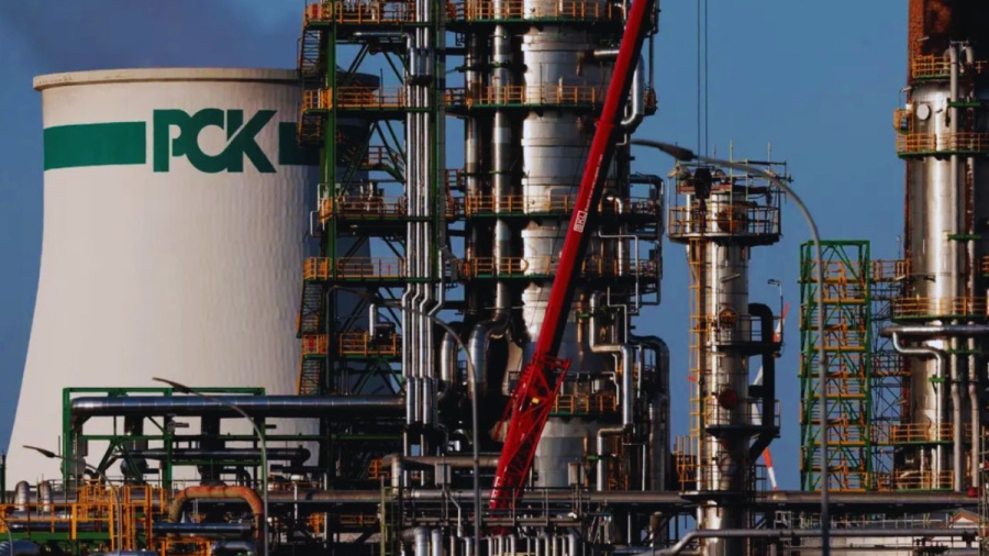 Русия спира транзита на казахстански петрол към Германия