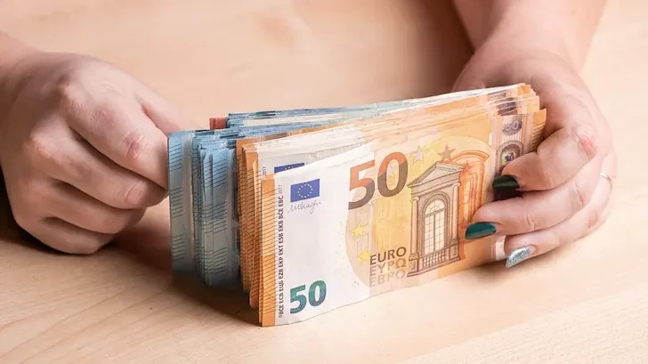 90% от бързите кредити крият незаконни такси