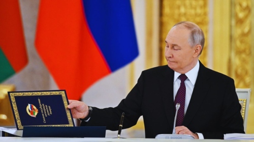 Руският парламент даде на Путин разширени правомощия за военни операции в чужбина