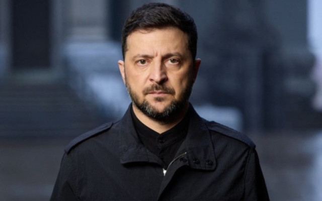 Зеленски пред „Гардиън“: Войната се обръща в наша полза