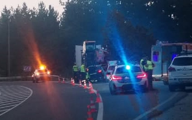 Двама загинали и трима ранени при катастрофа на Е-79 преди Дупница