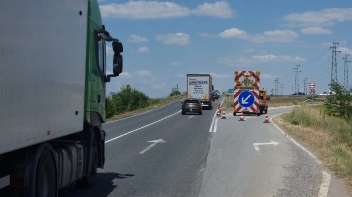 Внимавайте на АМ "Тракия" утре: Ограничават движението в участък на аутобана
