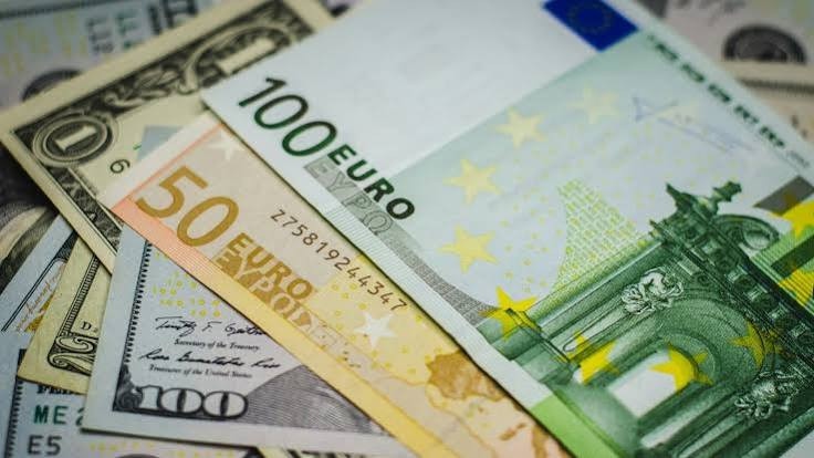 Мизерия: 76€ е минималната студентска стипендия, таванът - 123€