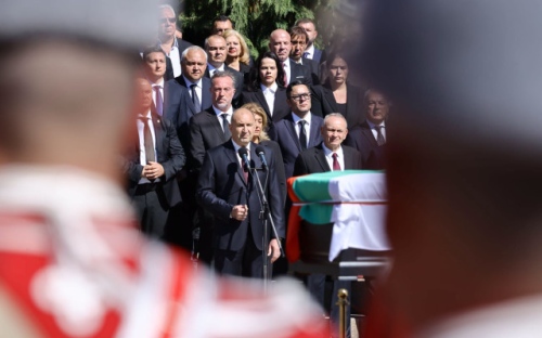 Световните медии: София посрещна цар Самуил - символ на българската идентичност