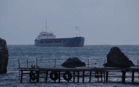 Нов удар с три дрона по кораб в Черно море, 12 пострадали на борда
