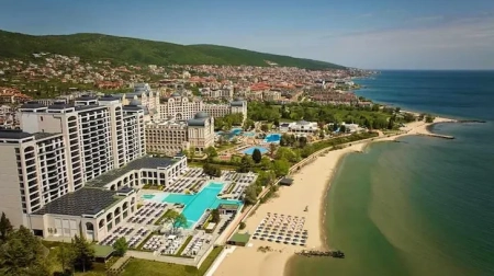Хотелиери очакват проблем с доставките след ударите по кораби