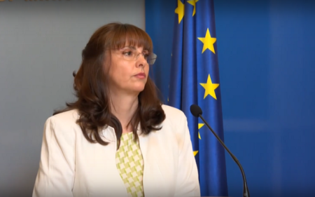 Социалният министър: Все още има шанс за по-висока минимална заплата